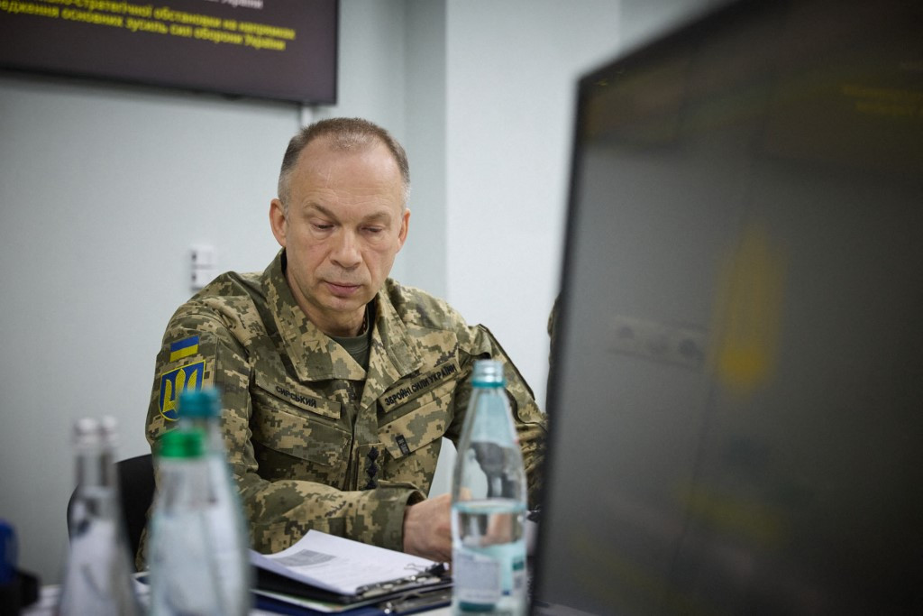 Ukraine Army Commander Orders Investigation Into Unit That Ran Away