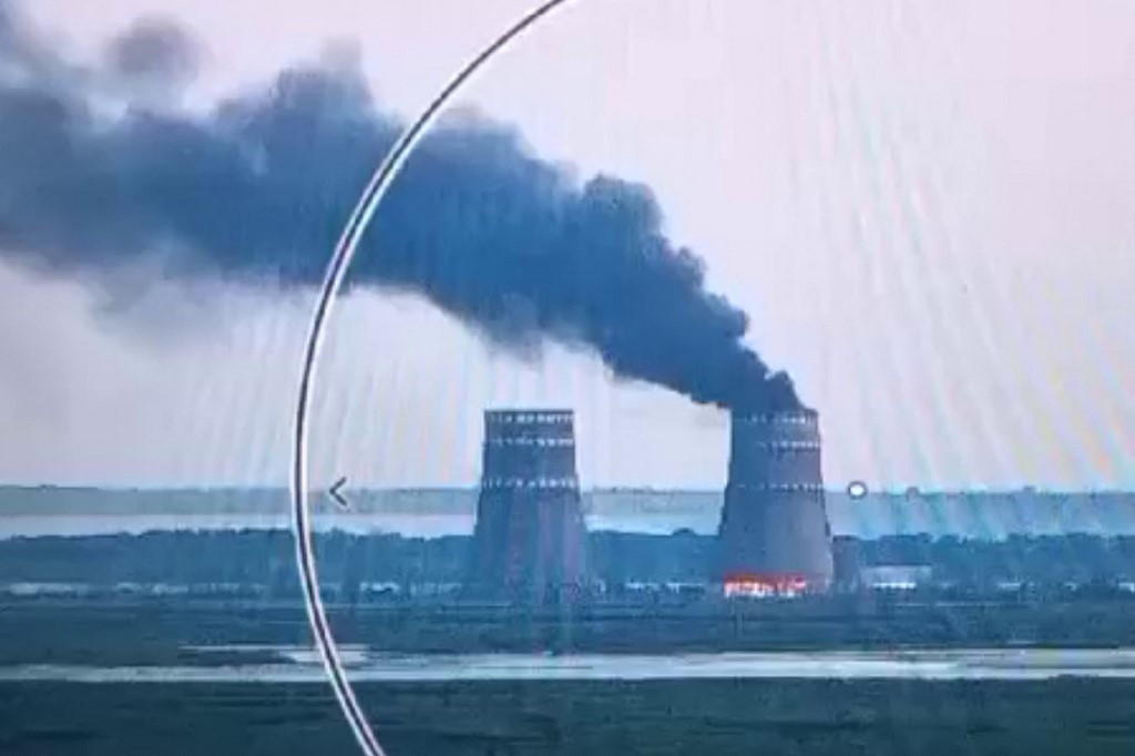 Rare Russo-Ukraine Local Ceasefire Allows Critical Power Line Repair at Nuclear Power Plant