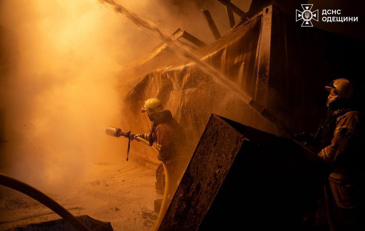 Over 200 Russian Drones Target Ukraine on New Year’s Eve, Leaving 100,000 Without Power