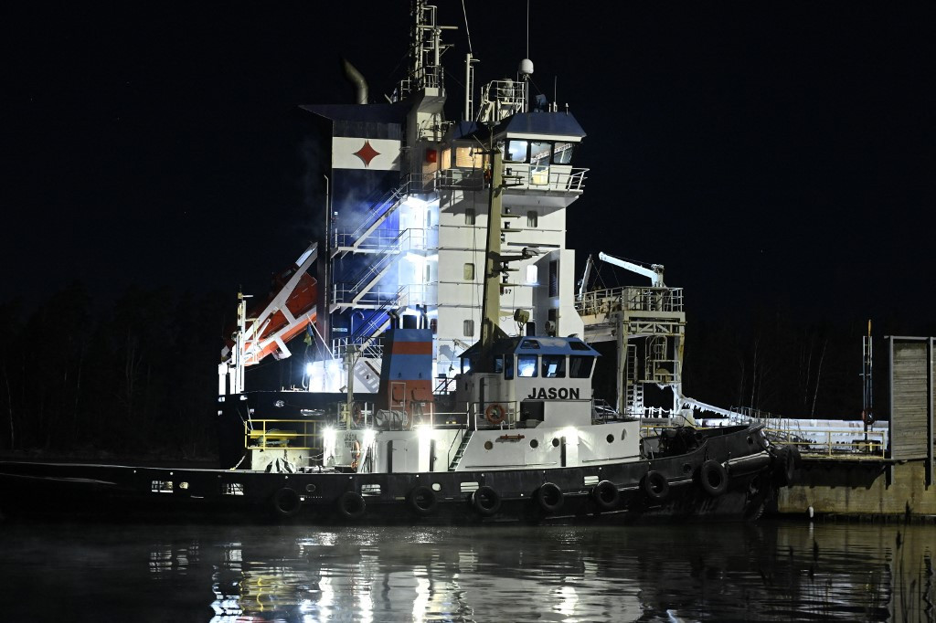 Finnish Police Detain Russia-Linked Vessel Over Suspected Undersea Cable Sabotage