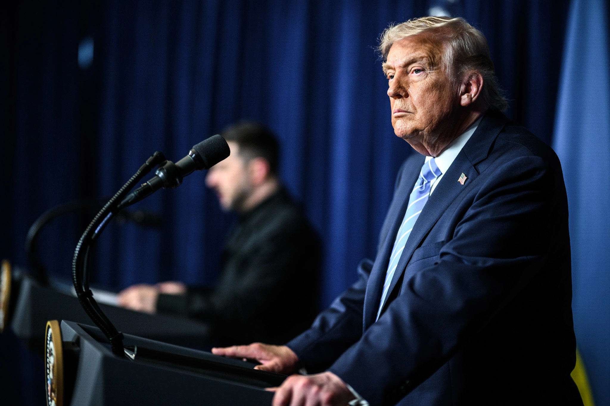 Трамп визнає, що РФ не прагне миру, розвідка США спростовує заяви Путіна, виборці скептичніші