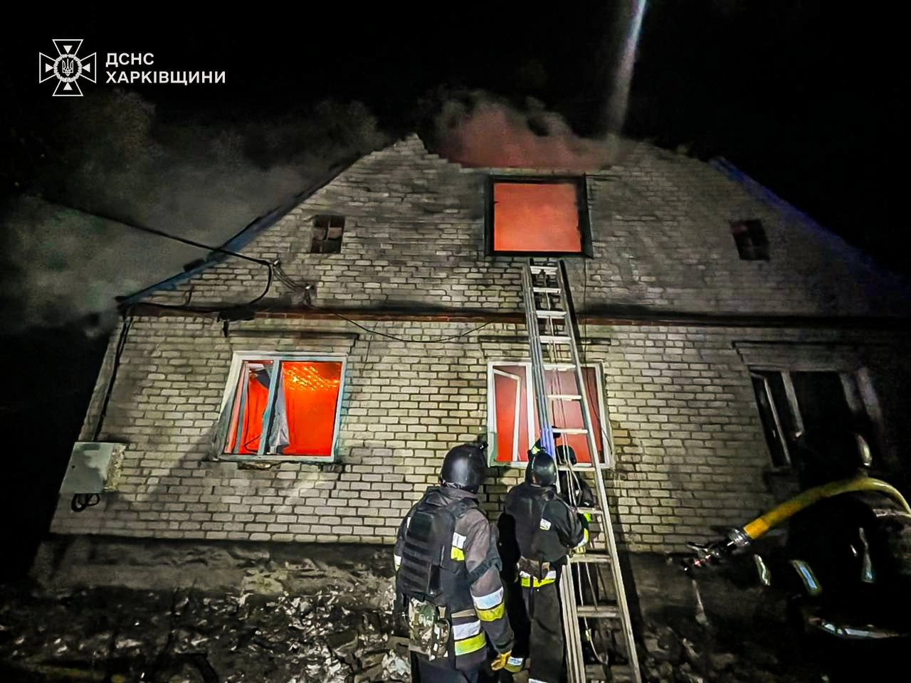 Russian Attacks Hit Multiple Ukrainian Regions, Killing Civilians and Damaging Homes