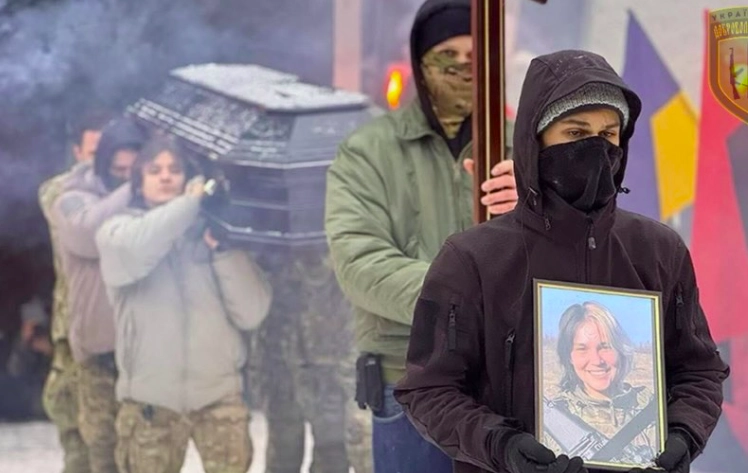 Kyiv Bids Farewell to Artist-Turned-Soldier Lana ‘Sati’ Chornohorska