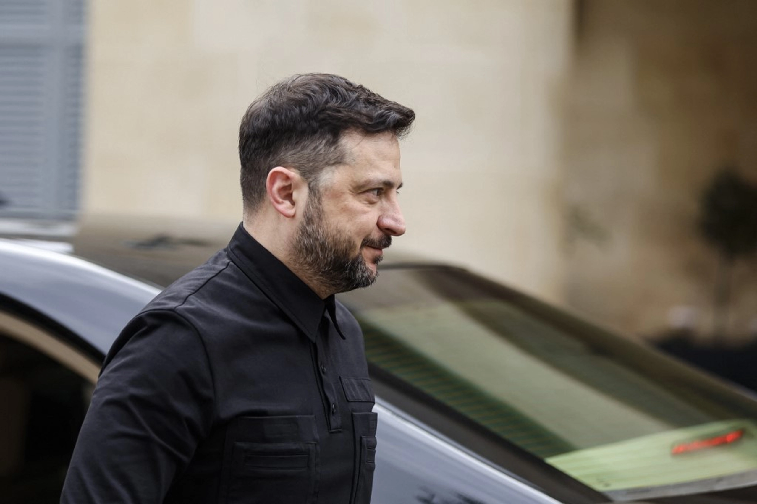 Zelensky Hopes For Security Guarantees Plan in Looming US Talks