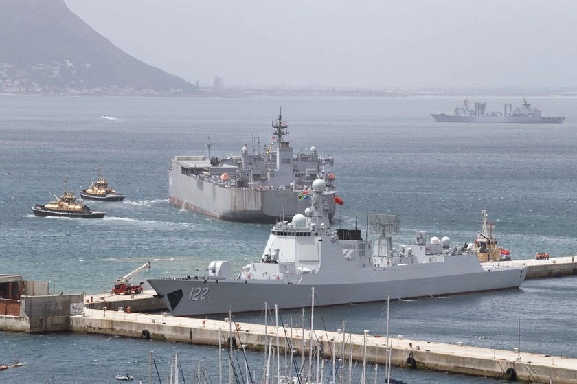 Russia Joins Chinese, Iranian Warships for Drills Off South Africa