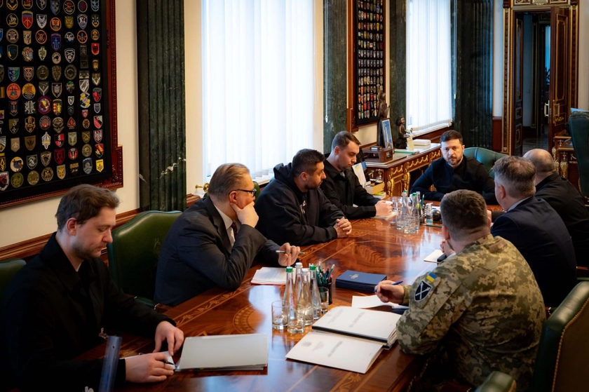 Зеленський доручив фіналізувати угоду про гарантії безпеки зі США