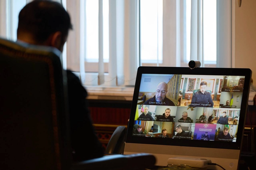 Зеленський анонсував трансформацію ППО та мобілізацію ресурсів для відновлення світла
