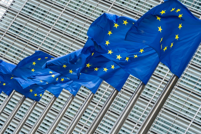 Європарламент погодив терміновий розгляд надання Україні €90 млрд позики