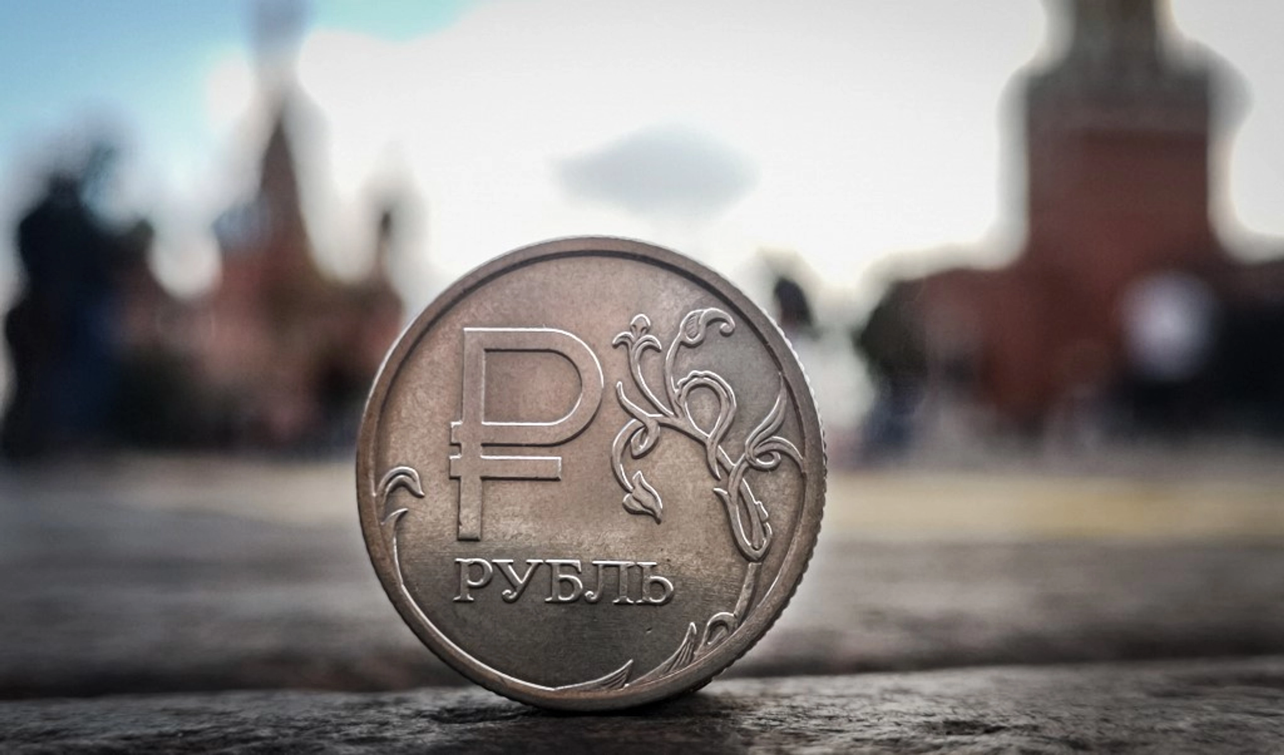 Russian Economy 'in Dead End' as War Costs Devour Budget