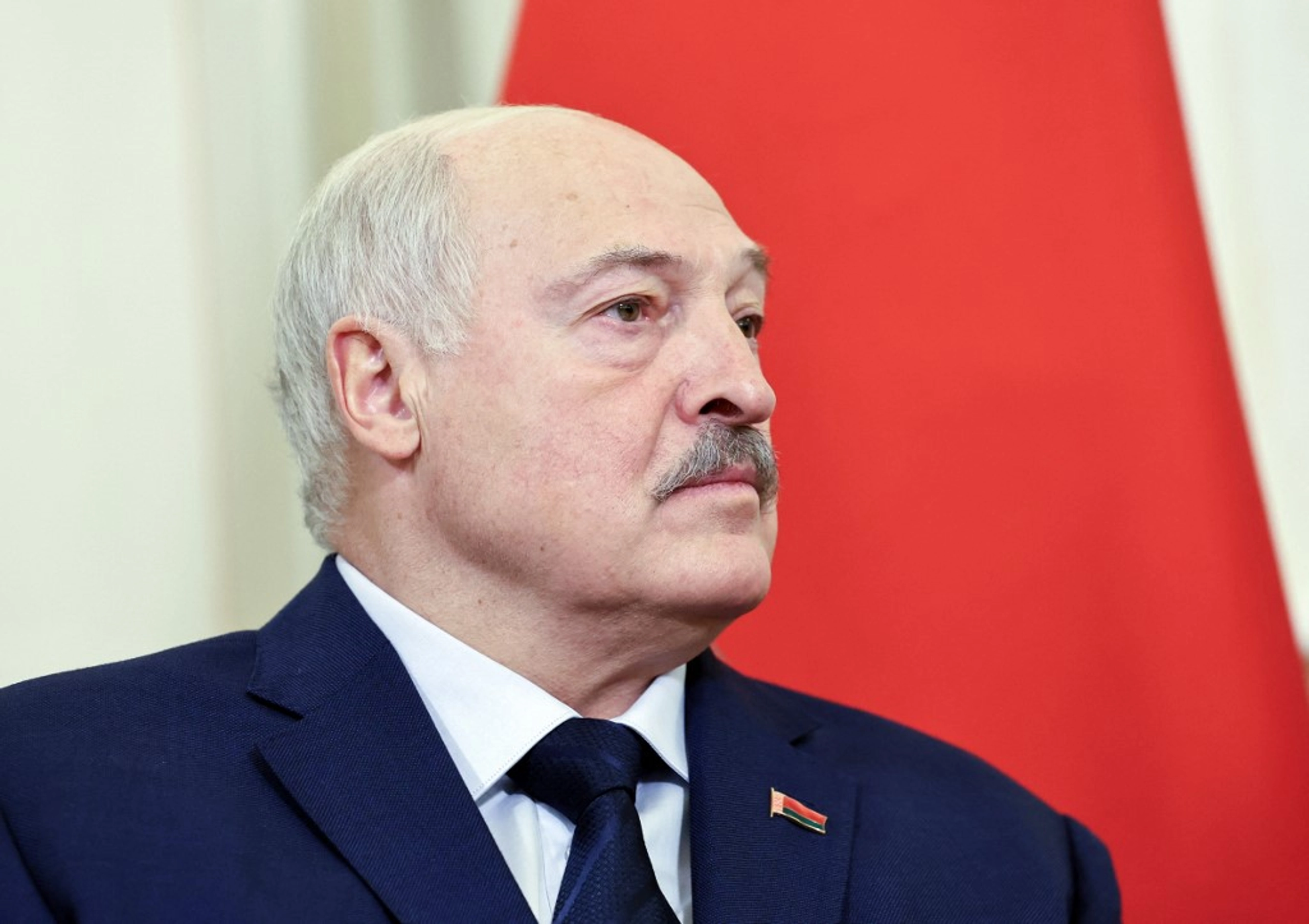 Zelensky: Belarus Halted Retransmitters for Russian Shahed Drones