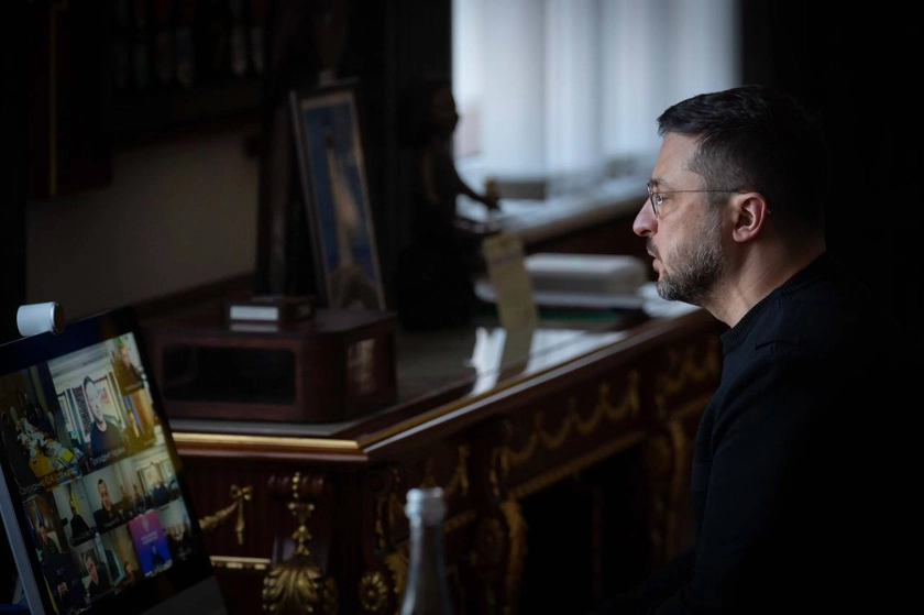 Потрібні додаткові заходи: Зеленський розкритикував темпи відновлення енергетики у Києві