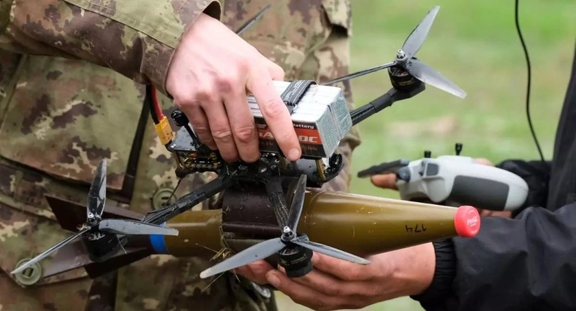 У Росії студентів під загрозою відрахування вербують у “безпілотні війська”