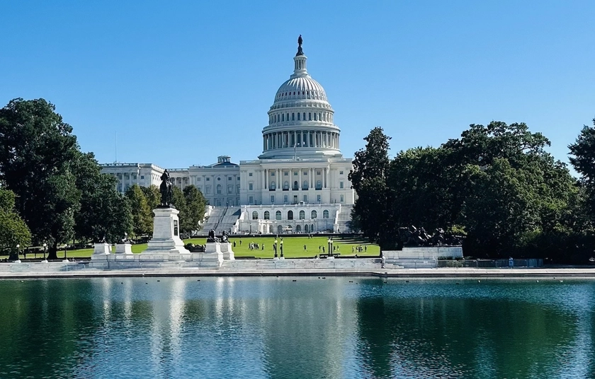 У Сенаті США розглядають законопроєкт про санкції проти “тіньового флоту” РФ