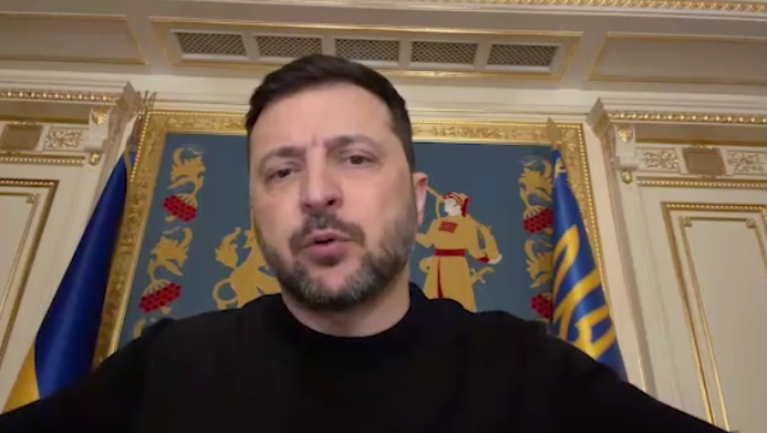 Zelensky Backs Iranian Protesters as Washington-Tehran Tension Grows