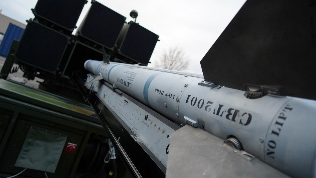 Russian Missile Bombardment Exploits Ukraine Air Defense Ammo Shortages