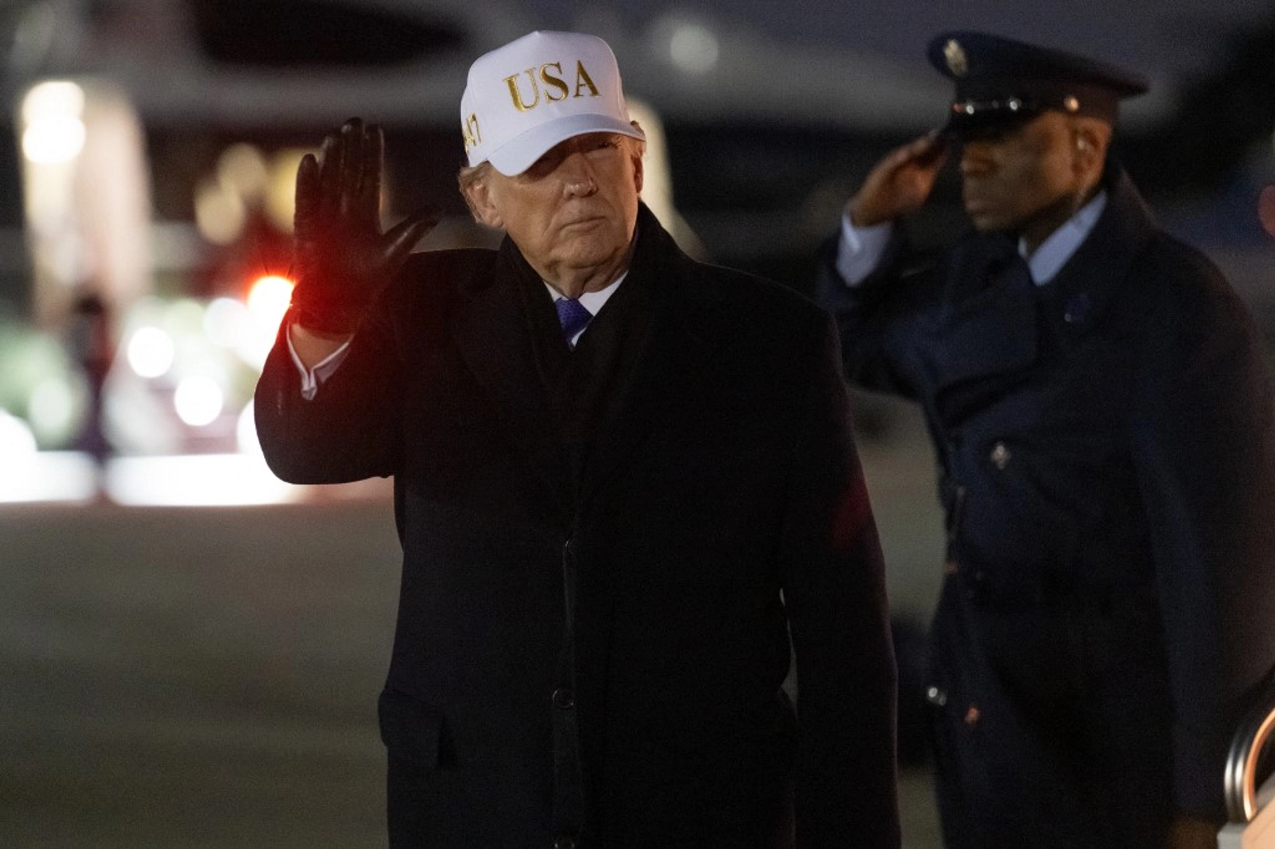 Трамп виступив перед елітою в Alfalfa Club: що казав про Канаду та Гренландію