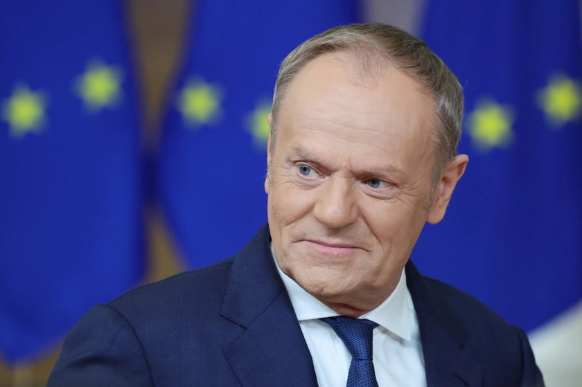 Дональд Туск анонсував візит до Києва на запрошення Зеленського