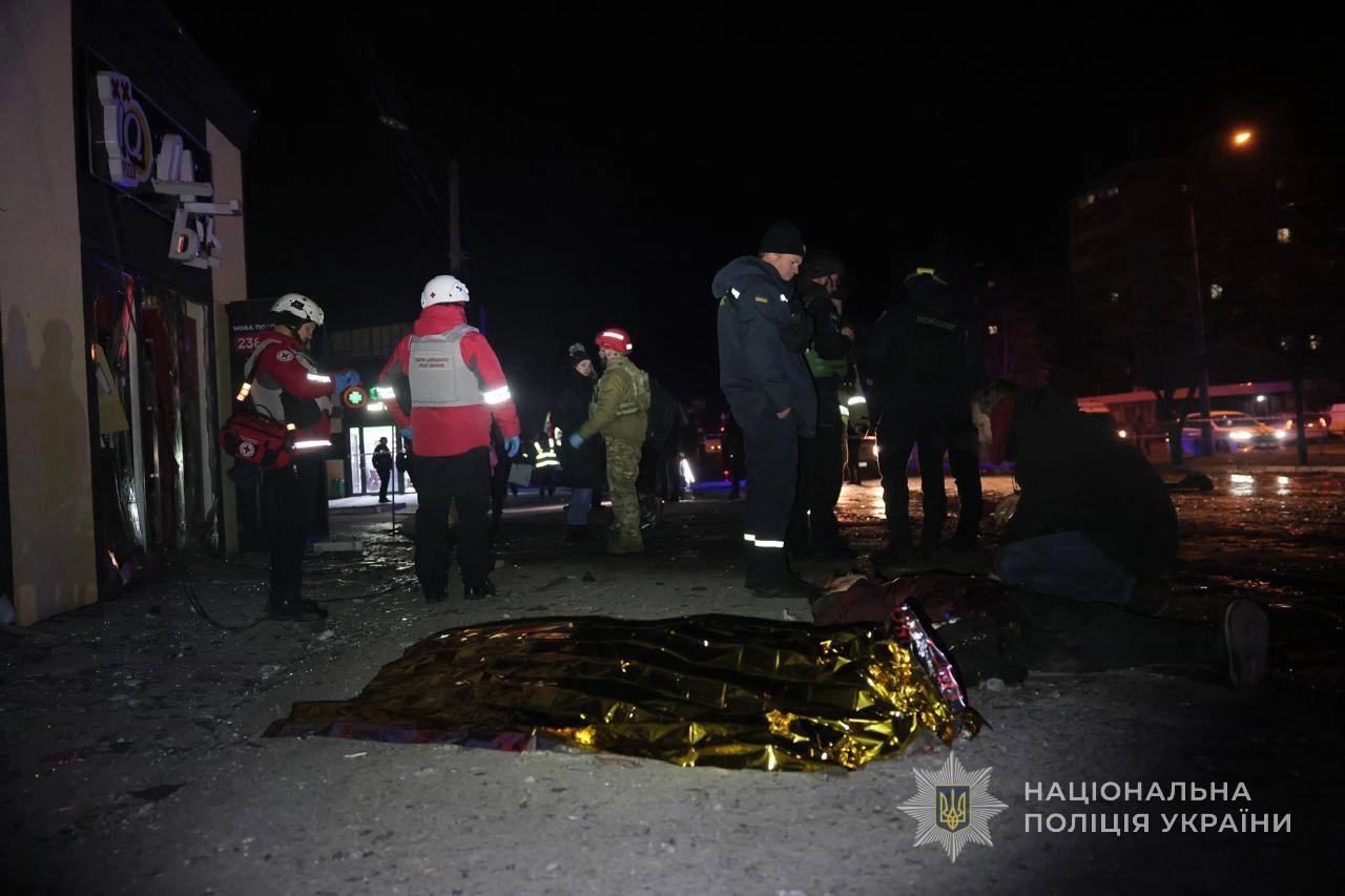 4 Killed in Russian Drone Strikes on Zaporizhzhia and Dnipropetrovsk Ahead of Peace Talks