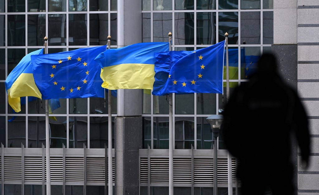 EU Council Agrees Legal Framework for €90 Billion Ukraine Support Loan
