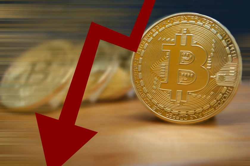 Біткоїн обвалився на 50%, а глобальний ринок втратив 2 трильйони доларів