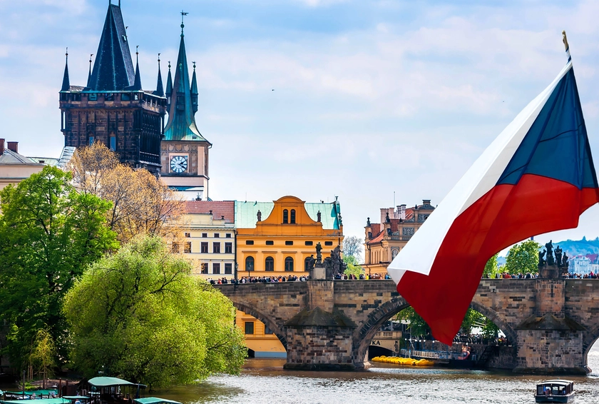 Чехія радикально скорочує гуманітарну допомогу: під загрозою проєкти в Україні