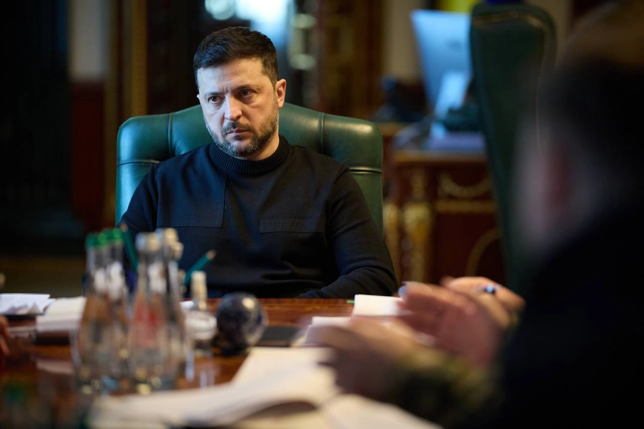 Zelensky Signs New Sanctions Package Targeting Russia‑Linked Entities