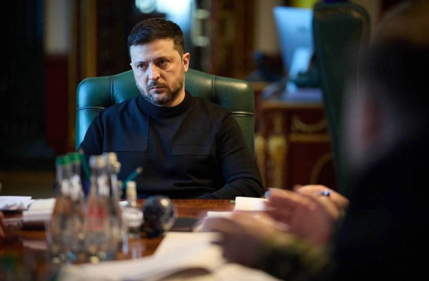 «Була доволі жорстка розмова»: президент доручив посилити мобільні вогневі групи