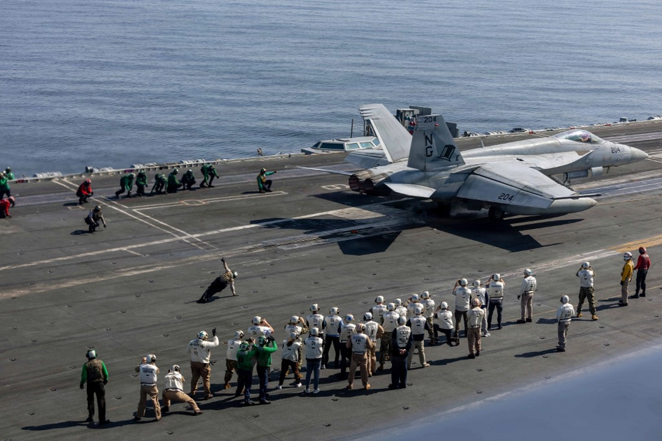 US Rushes Thousands of Marines to Middle East in Iran Show of Force