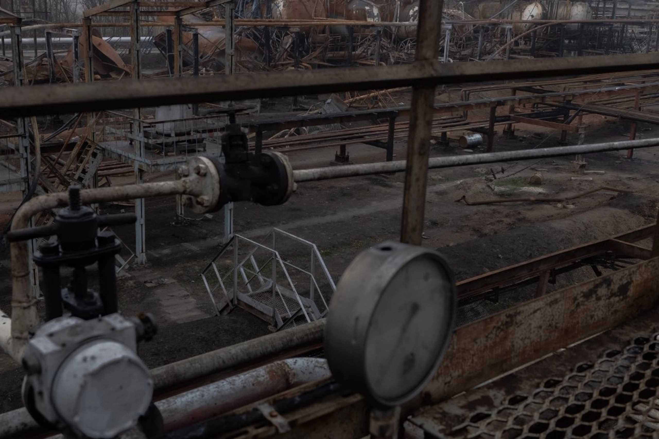 Russia Hits Naftogaz Facilities in Poltava, Sumy Regions for 2 Consecutive Days