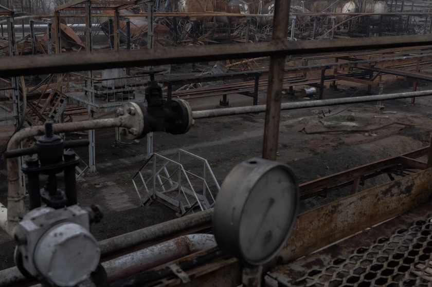 Russia Hits Naftogaz Facilities in Poltava, Sumy Regions for 2 Consecutive Days