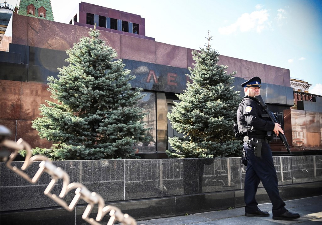 Russian Court Fines Pensioner for Liking YouTube Videos