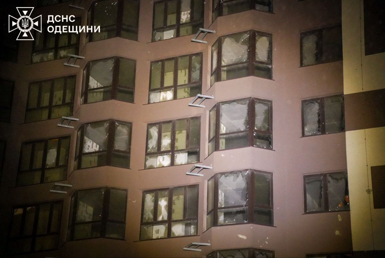 Russian Drone Attack Kills 1 in Odesa, Hits Homes and Utilities