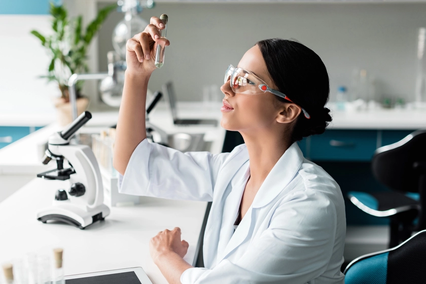 Наука без стереотипів: Україні потрібні жінки в STEM уже сьогодні