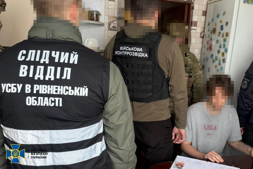 СБУ викрила російського шпигуна у Рівному, який стежив за українськими бійцями
