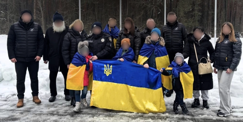 Україна повернула п’ятьох дітей, яких Росія викрала з Херсона