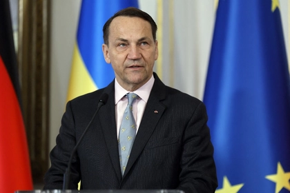 Сікорський: Україна стане членом ЄС лише після повного виконання всіх умов