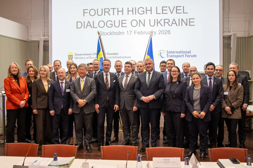 У Стокгольмі створили Фонд підтримки транспорту України