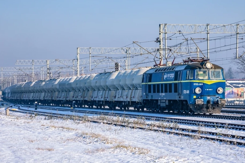 У Польщі затримано іноземця, який хотів зупинити поїзд із пальним для ЗСУ