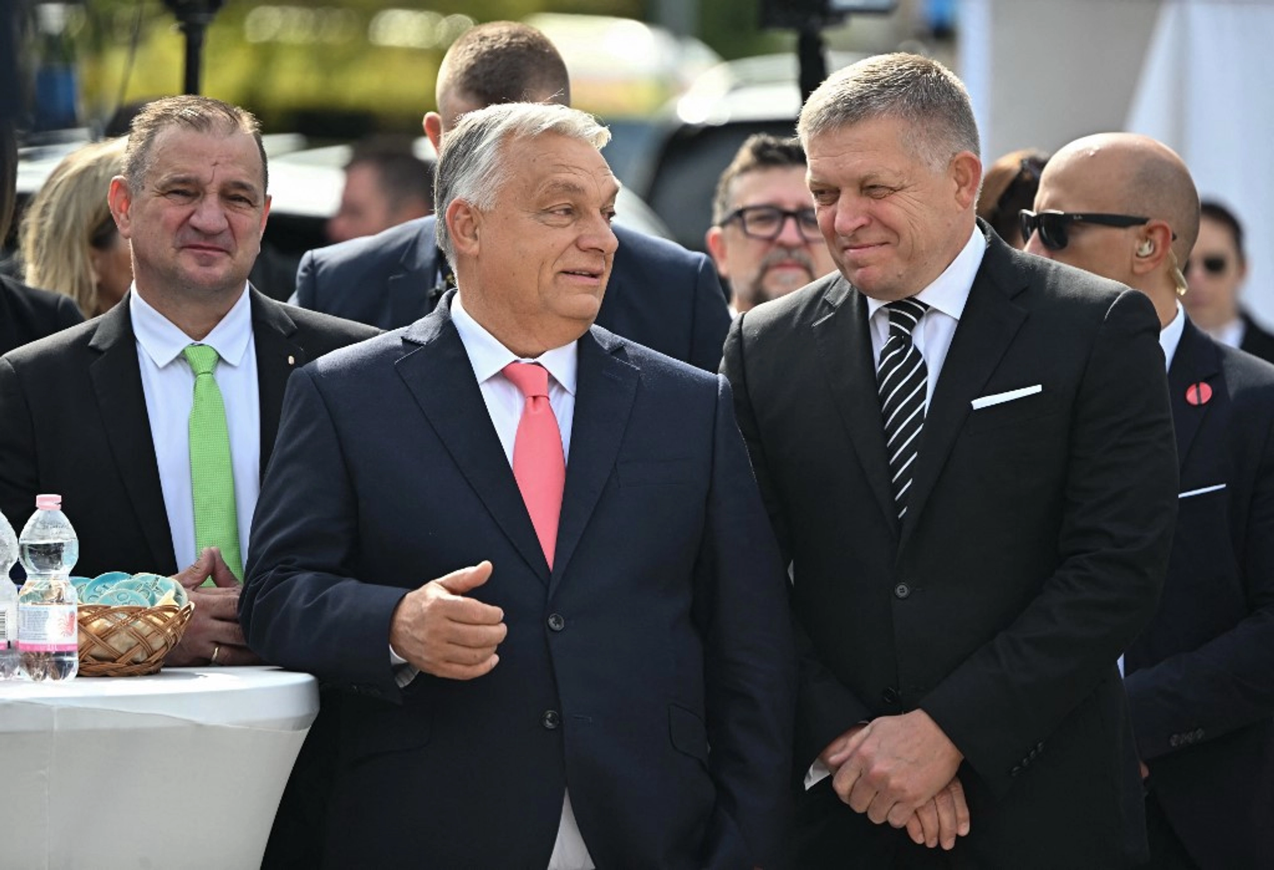 «Ультиматуми слід відправляти Кремлю»: Україна відповіла Орбану та Фіцо