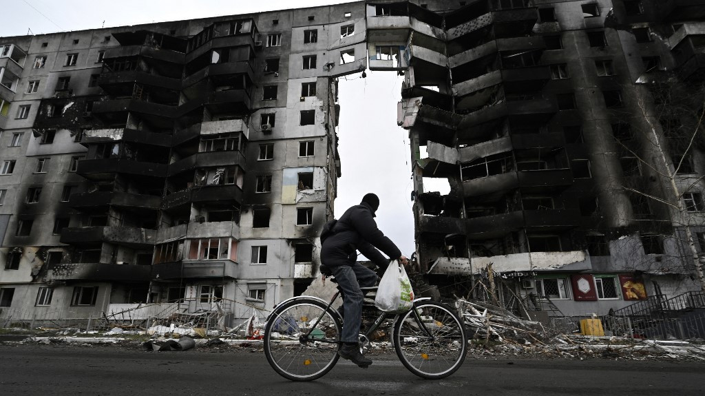 Ukraine Needs $588B for Recovery as War Damage Reaches $195B