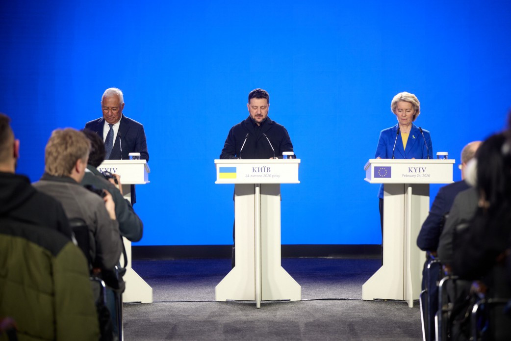 EU Leaders Dampen Ukraine’s Hopes for a 2027 Accession Date