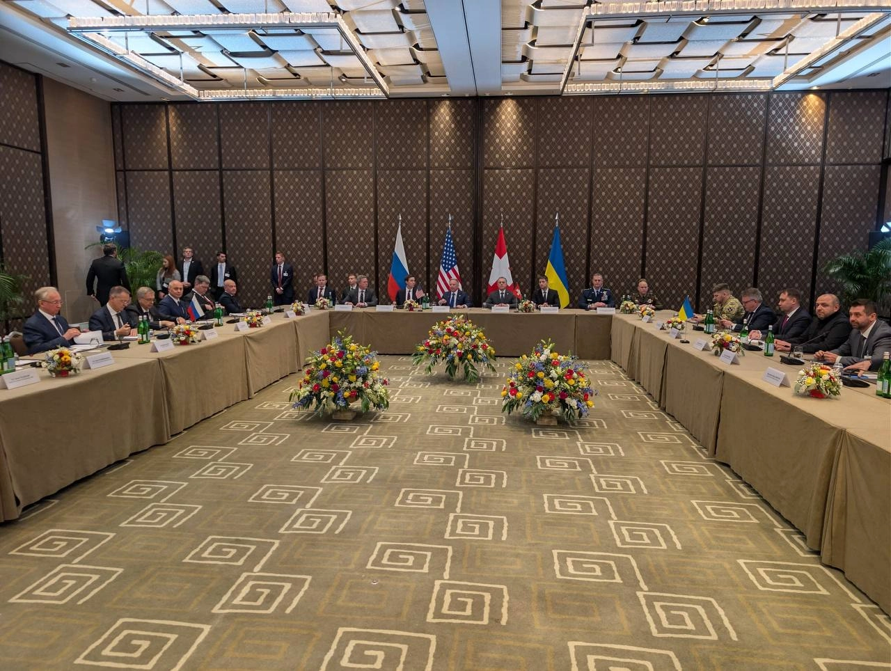Umerov Reveals Delegation Members, Agenda for Geneva Talks With US Officials