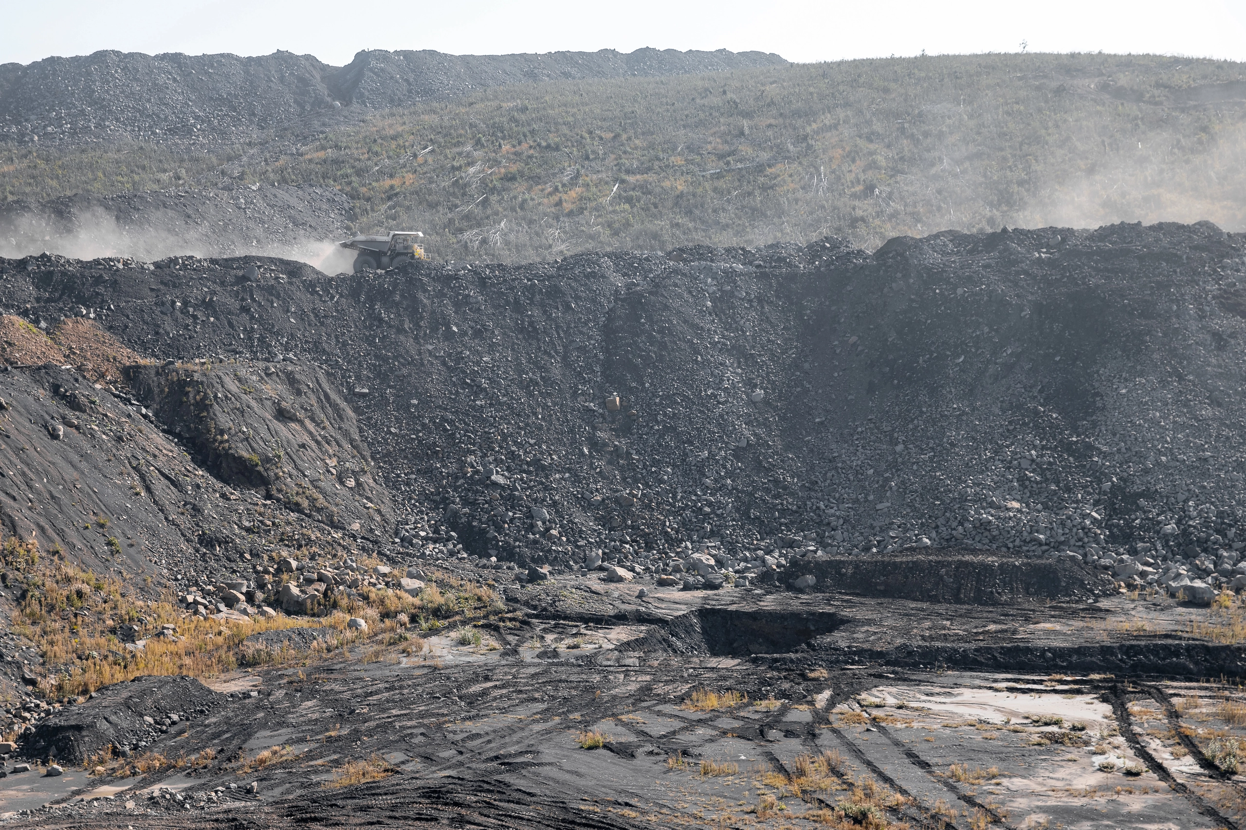 Czech Solartec Wins License for Major Ukrainian Graphite Deposit