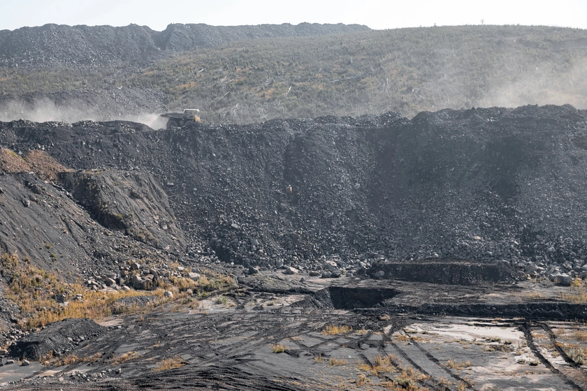 Czech Solartec Wins License for Major Ukrainian Graphite Deposit