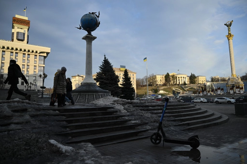 Ukraine’s GDP Shrinks 0.5% in Q1 2026 as War Strain Persists