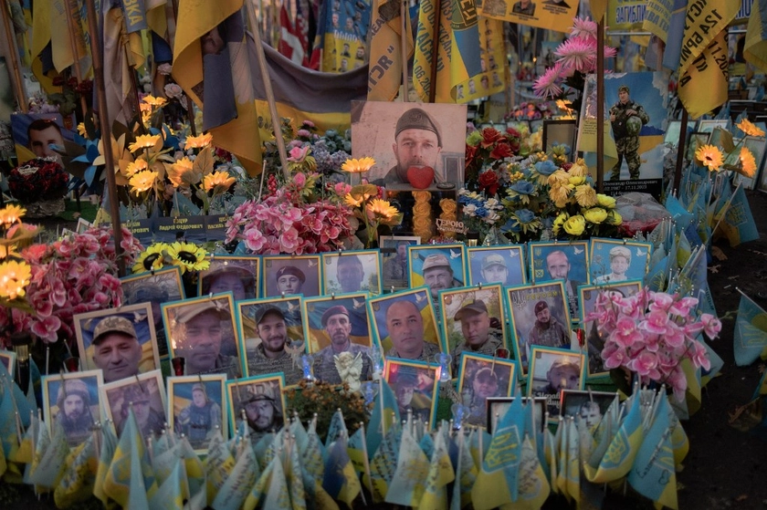 Unexploded Grenade Found Inside Body of Fallen Ukrainian Soldier Returned from Russia