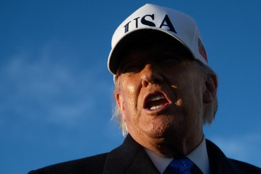 Trump Says Russian Oil Sanctions To Return After Middle East Crisis