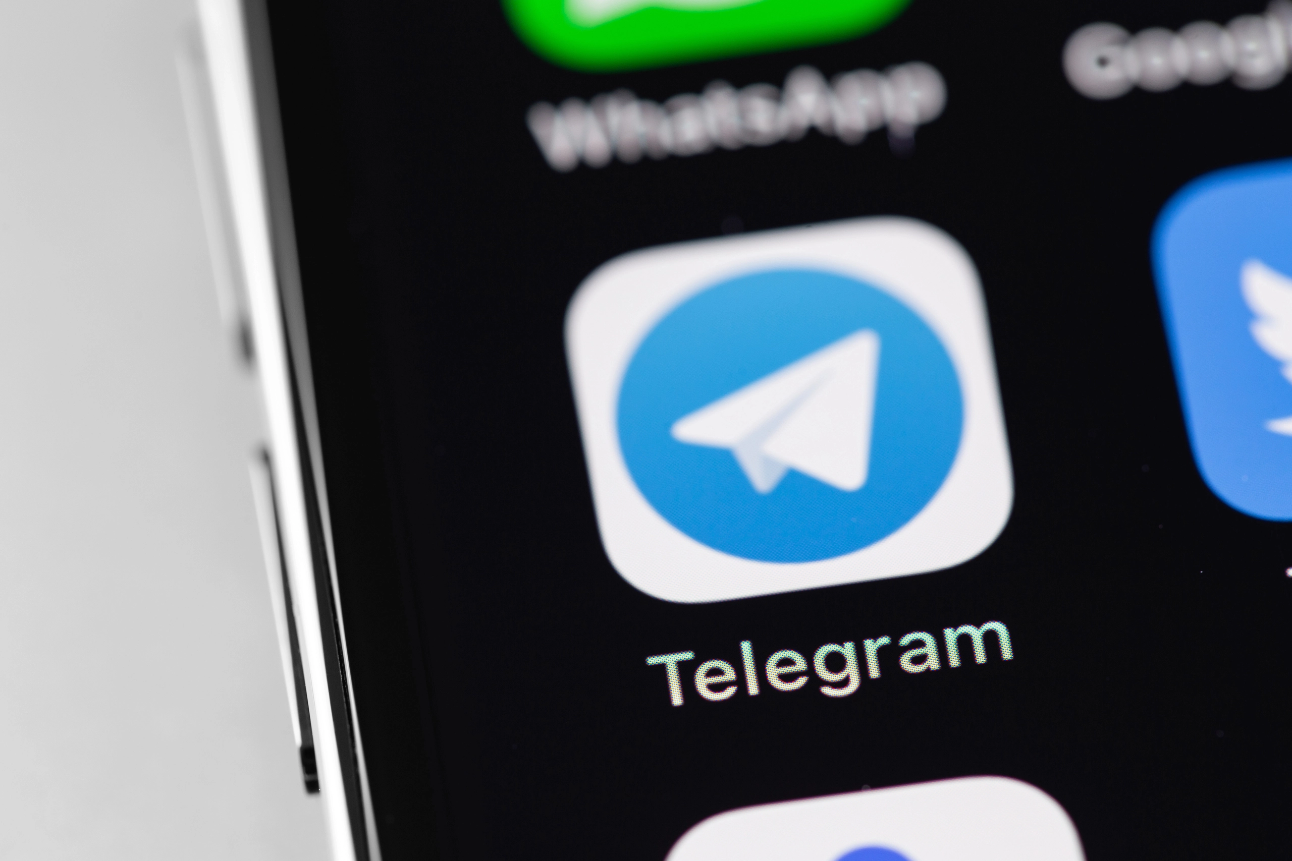 Russian Troops Frustrated With Kremlin Crackdown on Telegram