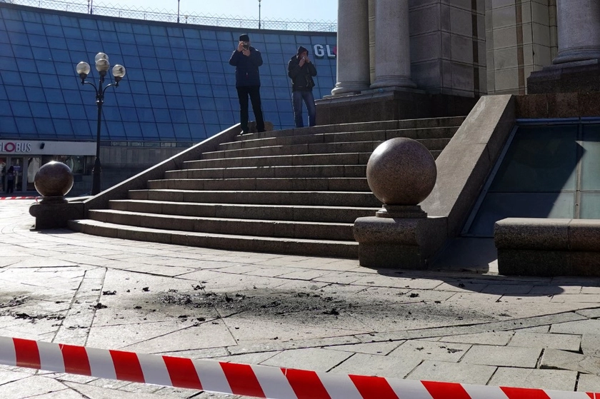 First AI Lancet Drone Attack Rocks Kyiv? Debris Lands at Independence Monument