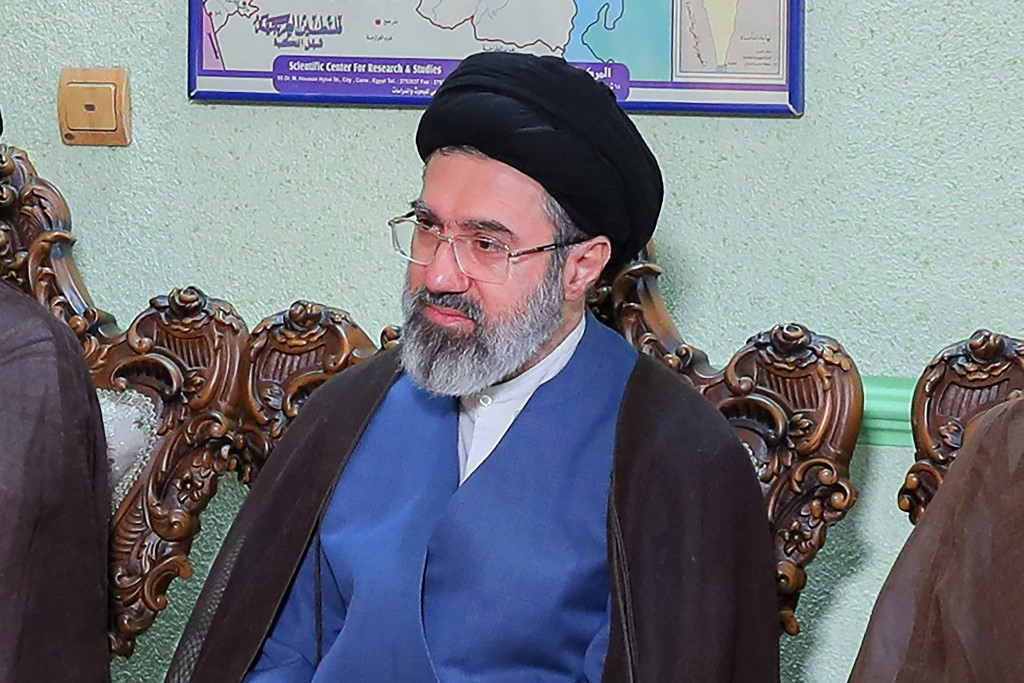 Iran’s Supreme Leader Mojtaba Khamenei Secretly Flown to Moscow for Treatment – Report